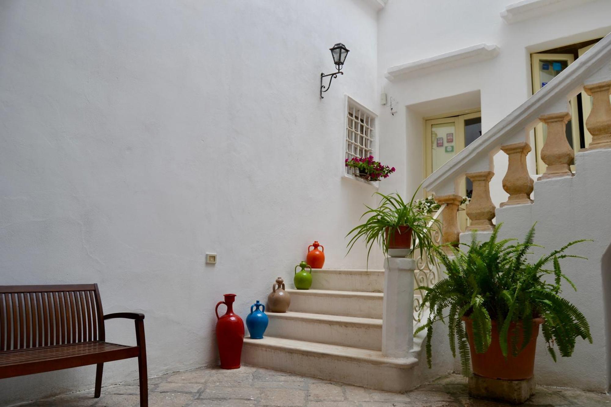 Kallistos Suites & Apartments Gallipoli Exterior photo